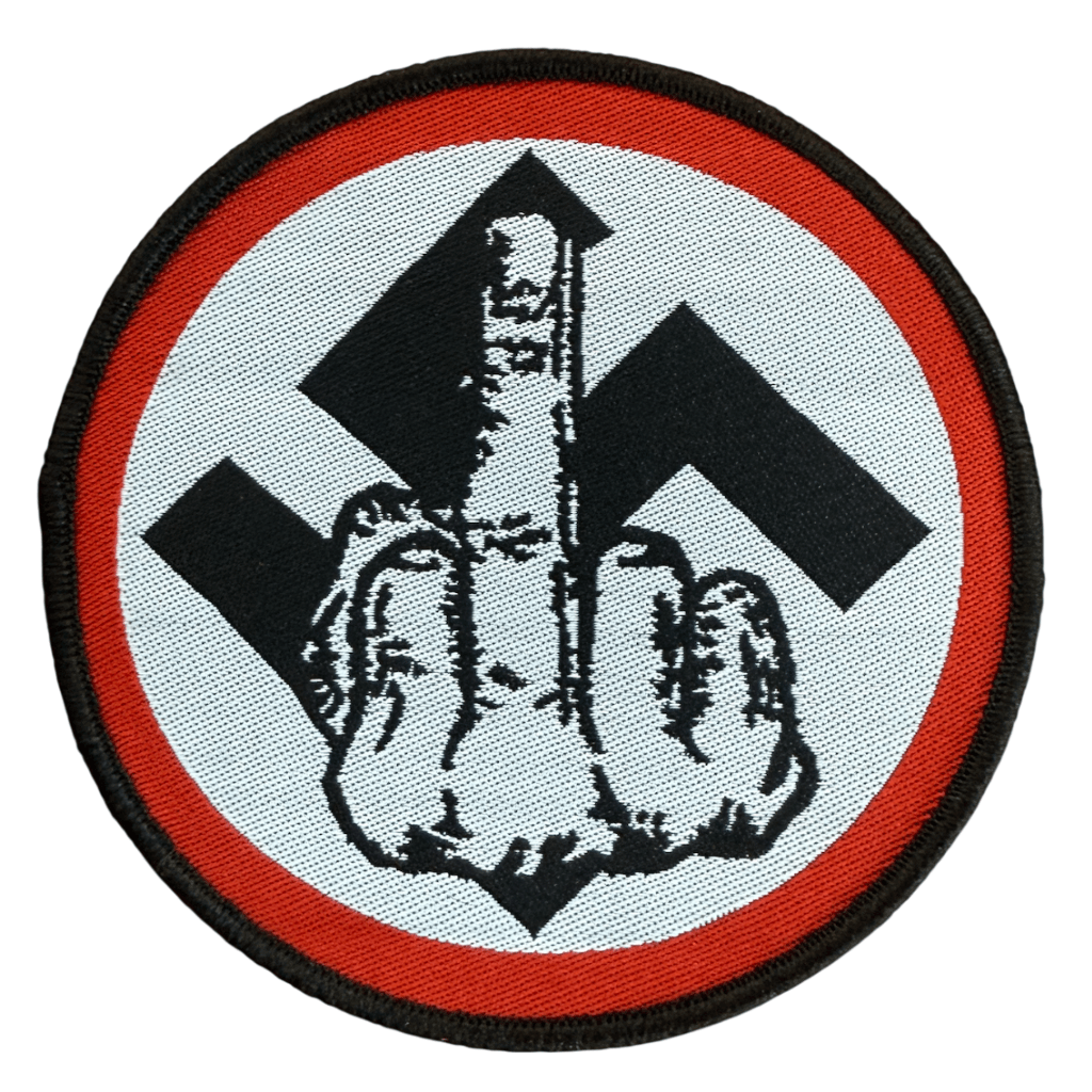 Anti Nazi Patch · Anti-Nazi Mittelfinger