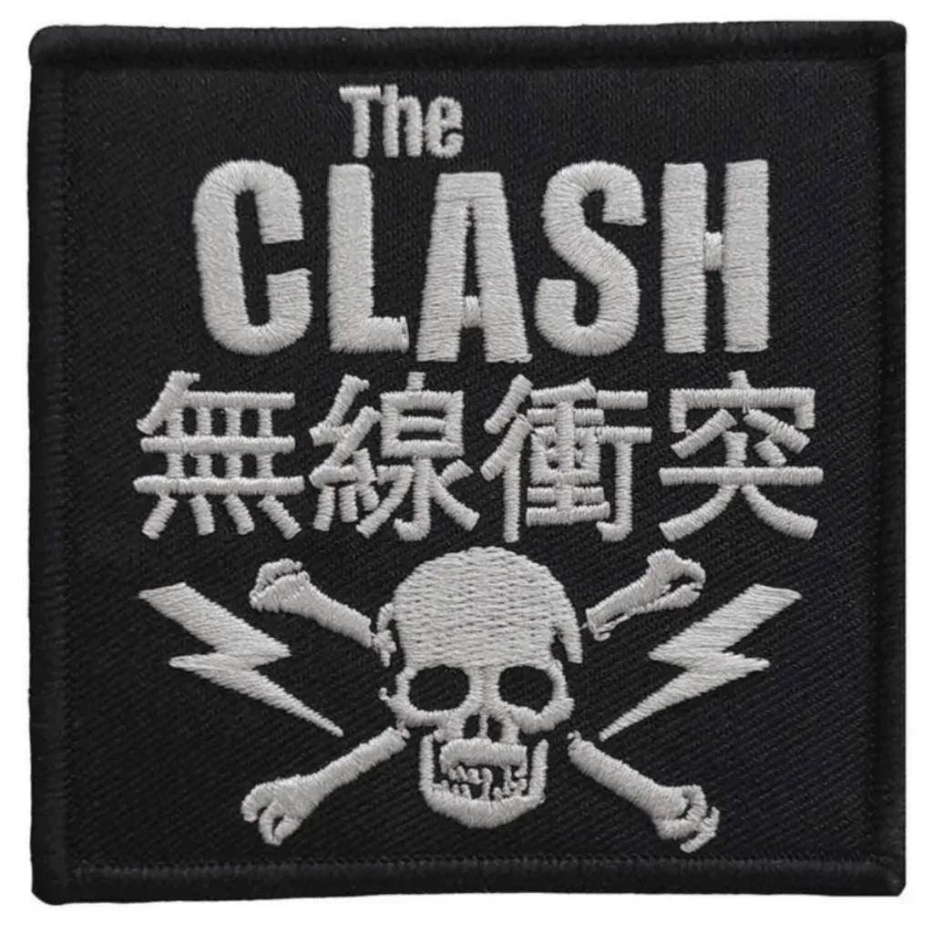 The-Clash-Aufnaeher-Patch-Skulls-and-Crossbones - Totenkopf.com