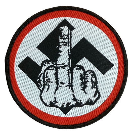 Anti Nazi Patch · Anti-Nazi Mittelfinger
