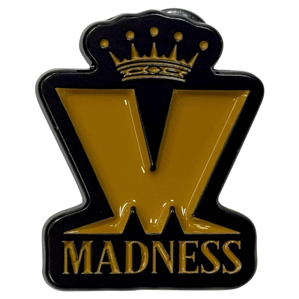 Madness Anstecker Pin · Crown & M (3cm x 3cm)
